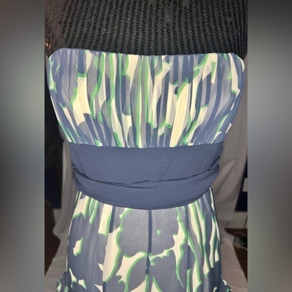 #BCBG MAXAZRIA • Floor Length
Strapless Gown - Picture 2 of 6